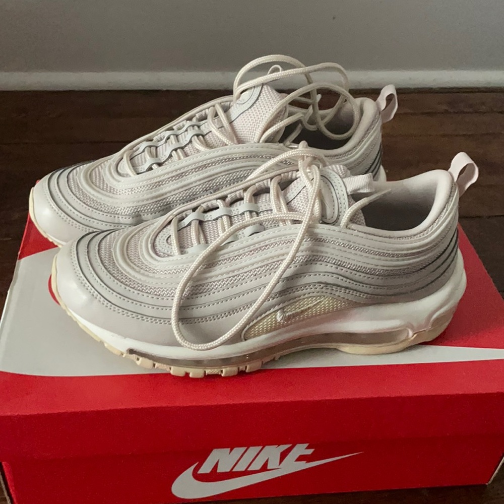 Women’s Nike Air Max 97 desertsand colorway size 7